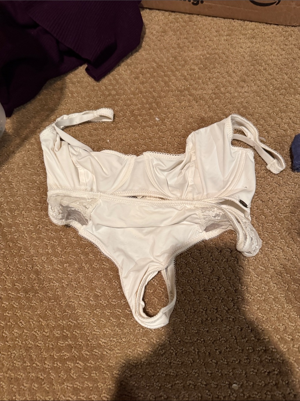Jessica Simpson Ivory Lace-Trim Bodysuit